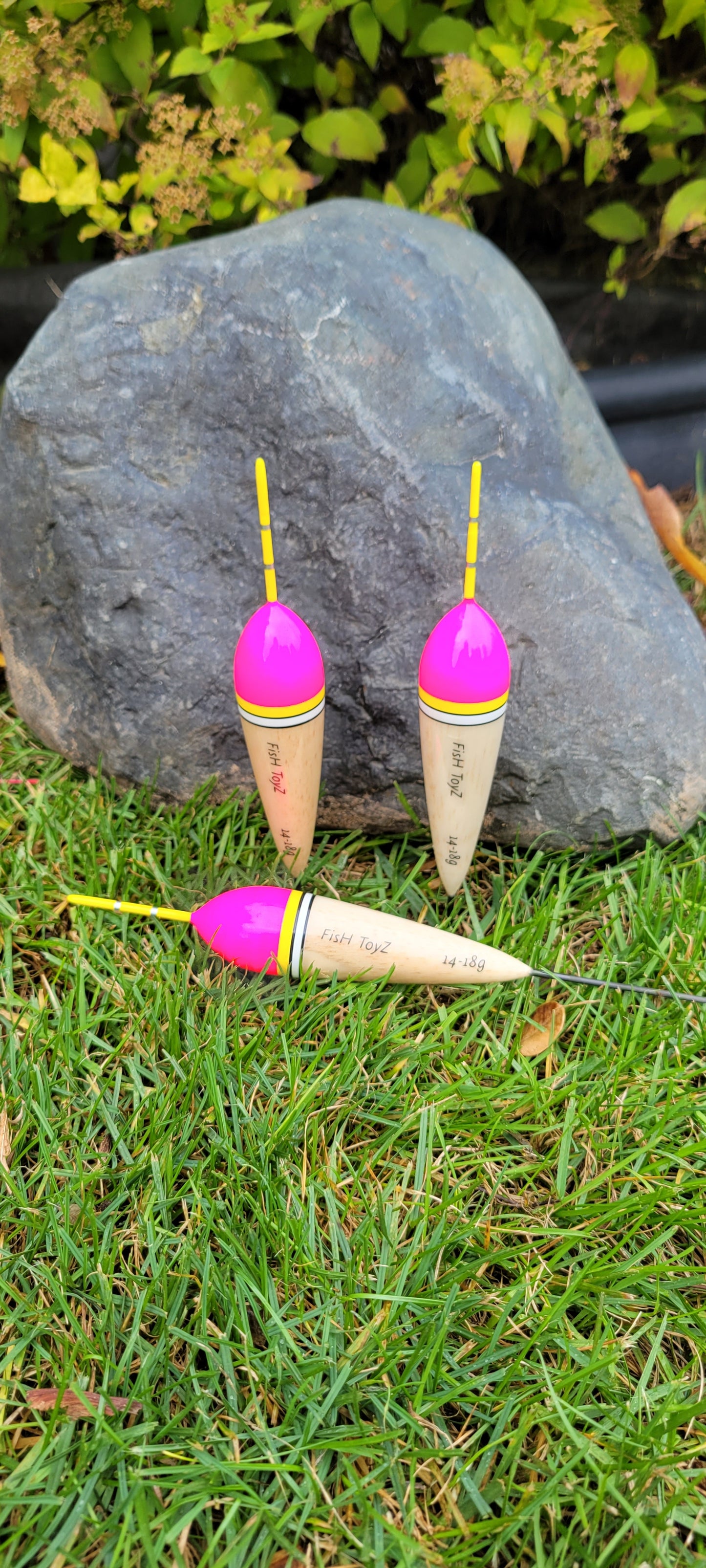 14-18g FishToyz Fixed Float Pink with Yellow Stem